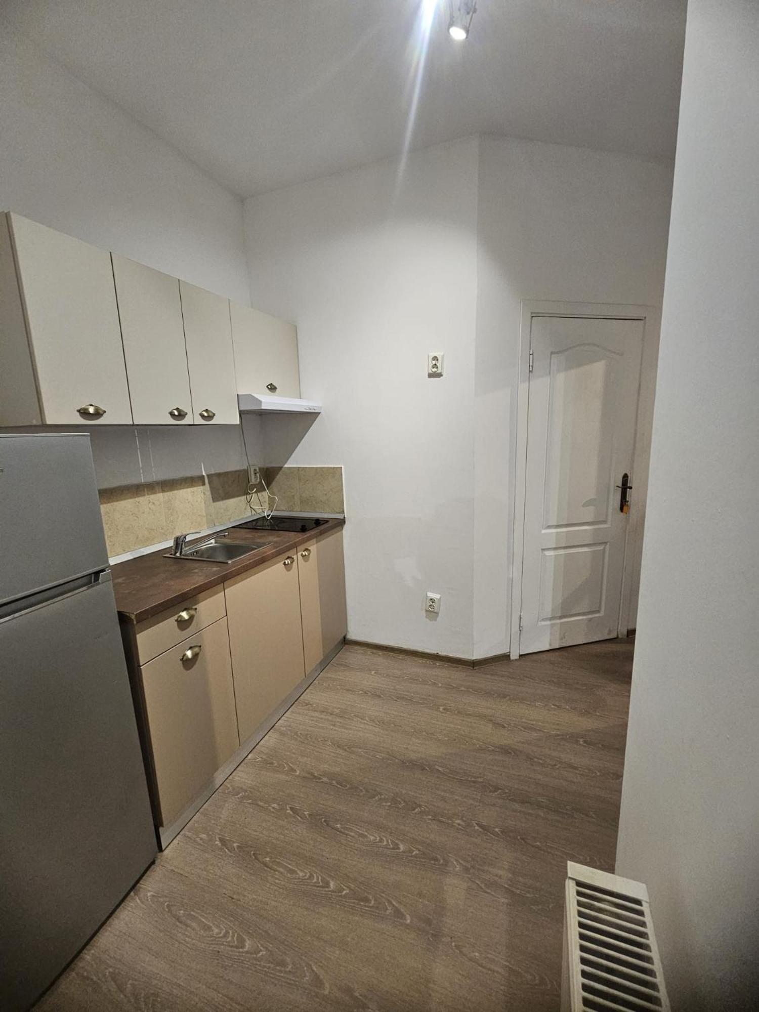 Stanford Aparthotel Gara De Nord Bucureşti Eksteriør bilde